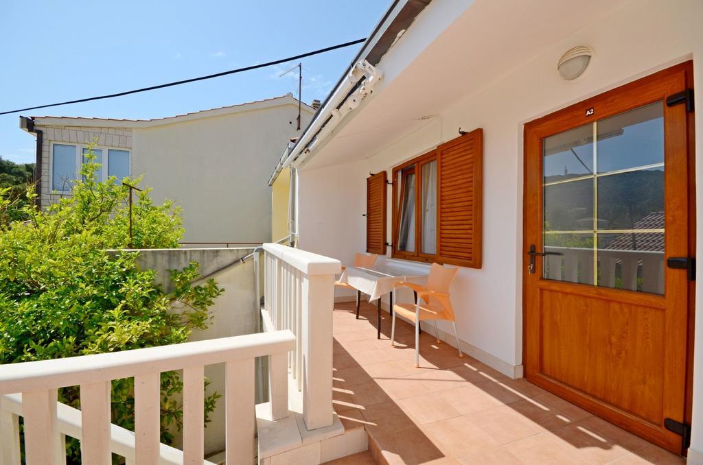Apartments Hrgovic Rogoznica  Exterior foto